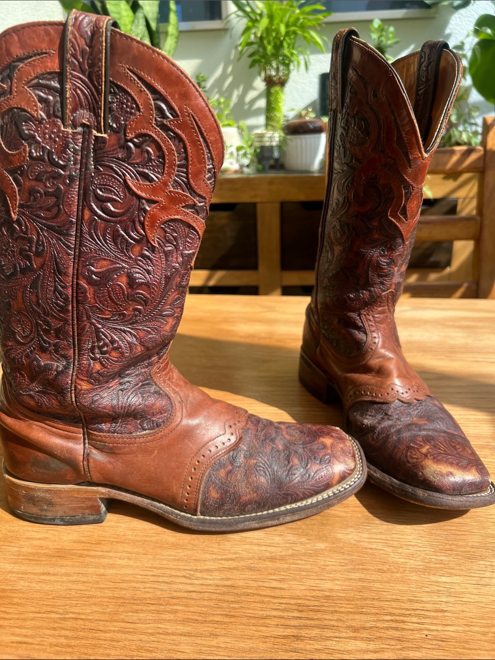 Men's Brown Tooled Leather Cowboy Boots - Classic Western Pull-On